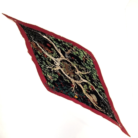 EUC Rare Hermès Plisse Silk Scarf - Picture 7 of 7